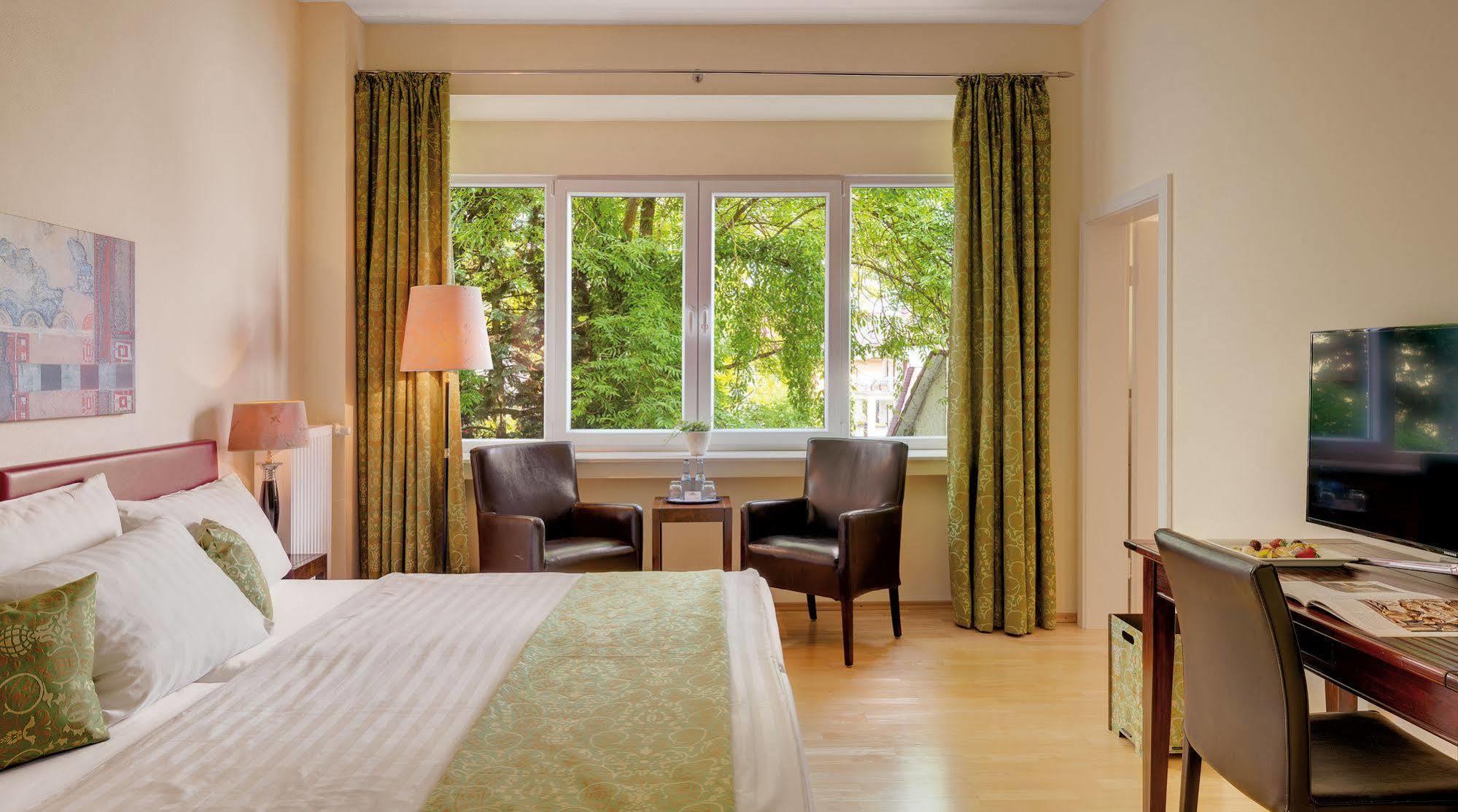 Hotel Villa Medici 바트숀보른 외부 사진
